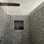 In Con Piscina Privata E Vasca Idromassaggio Ad Uso Esclusivo Apartman *