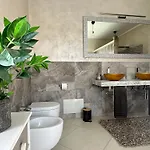 In Con Piscina Privata E Vasca Idromassaggio Ad Uso Esclusivo Apartman Rivarolo Canavese