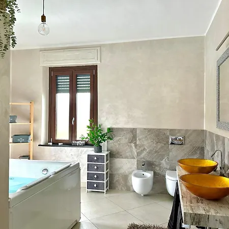 In Con Piscina Privata E Vasca Idromassaggio Ad Uso Esclusivo Daire *