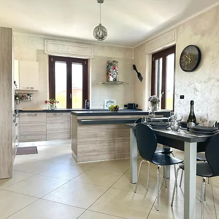 Villa In Con Piscina Privata E Jacuzzi Ad Uso Esclusivo *