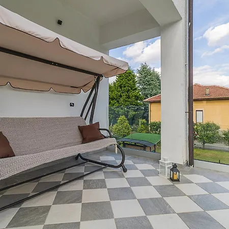 In Con Piscina Privata E Vasca Idromassaggio Ad Uso Esclusivo Rivarolo Canavese