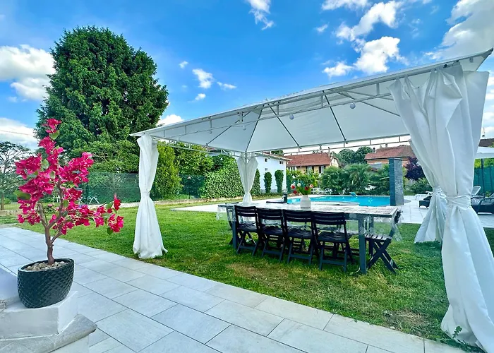 In Con Piscina Privata E Vasca Idromassaggio Ad Uso Esclusivo Apartament Rivarolo Canavese