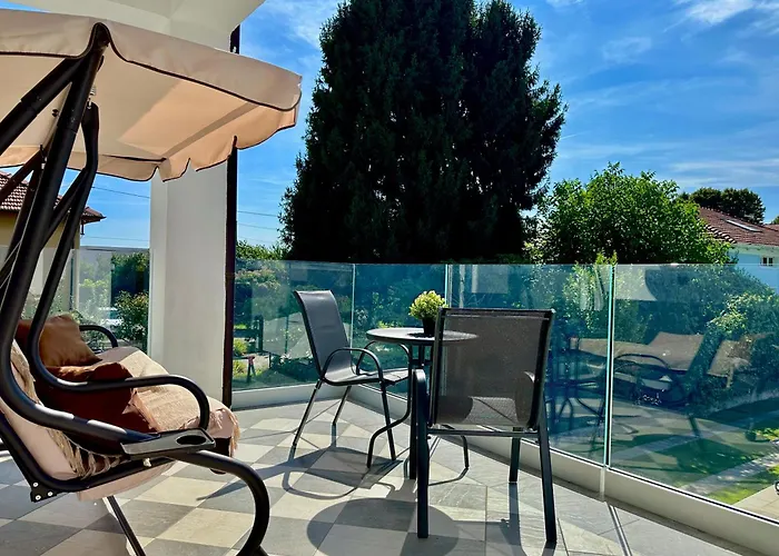 In Con Piscina Privata E Vasca Idromassaggio Ad Uso Esclusivo Rivarolo Canavese